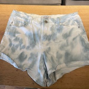 Judy blue shorts